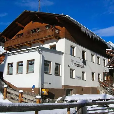 Haus Innerwald By Chatel Reizen 게스트하우스 *